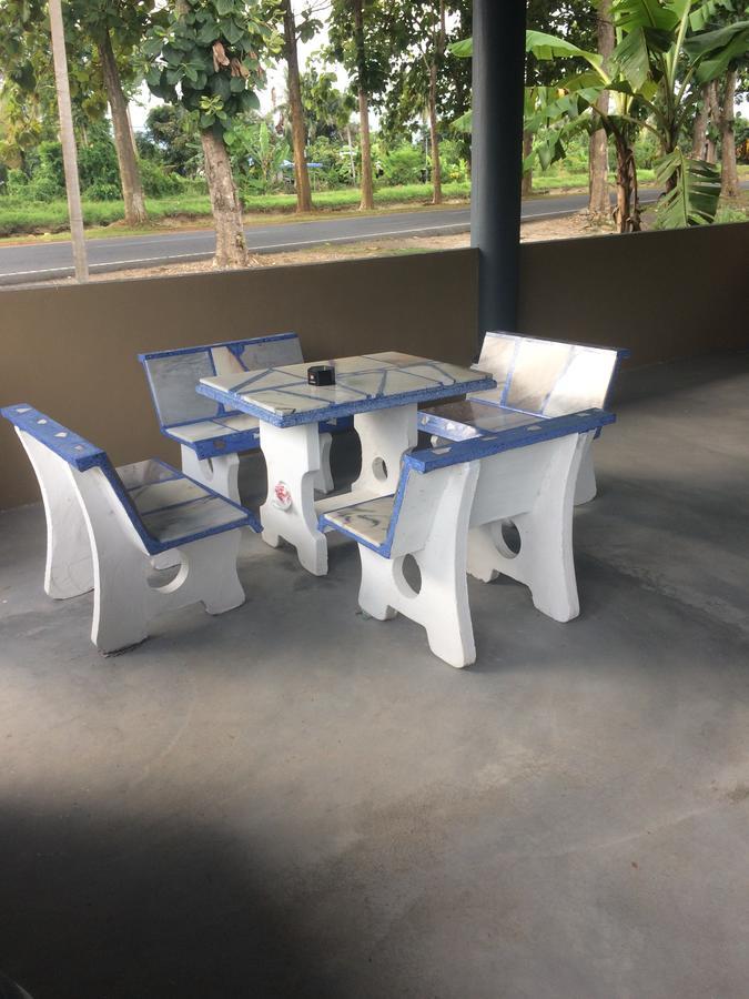 Roomstay Zulmi Arau Exterior foto